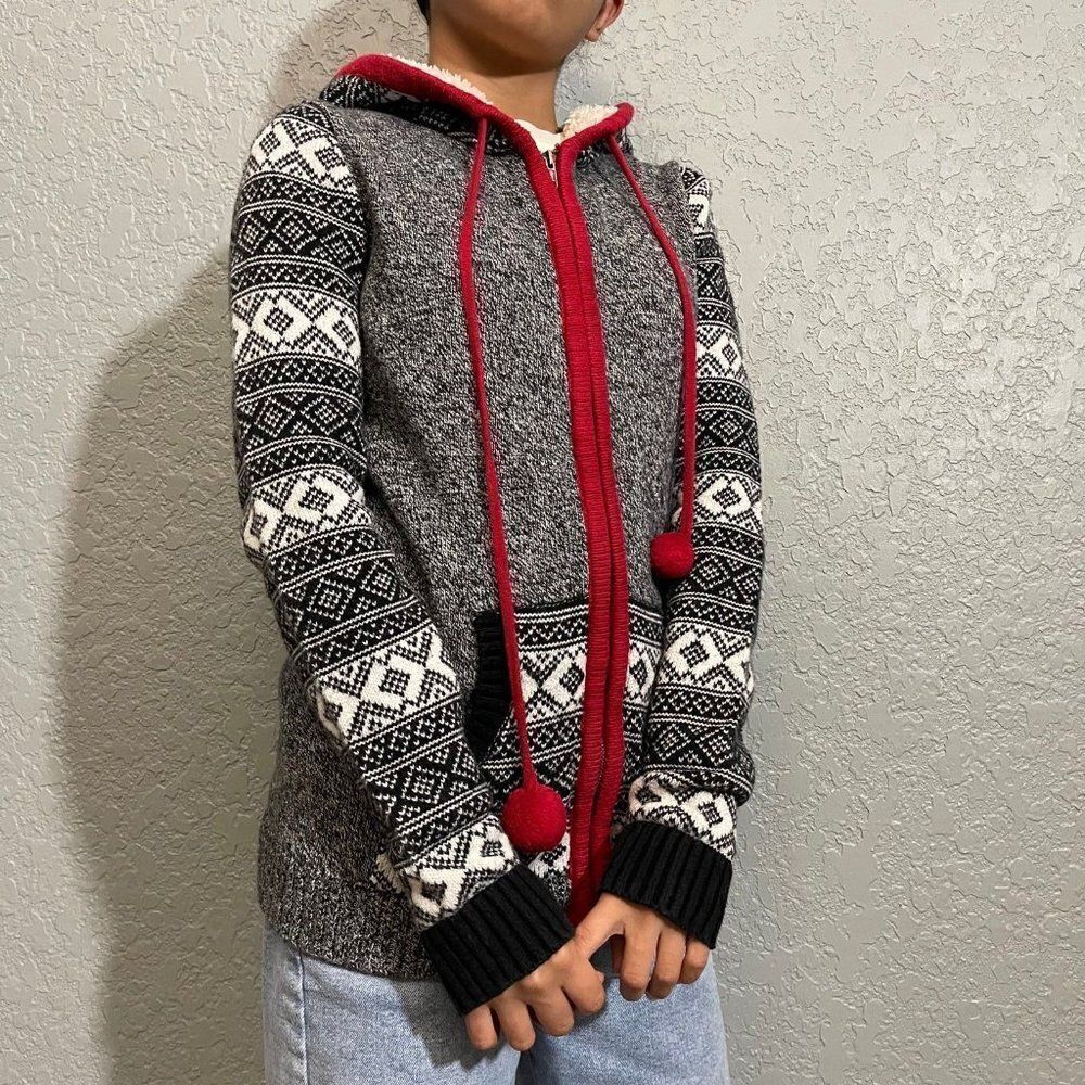 Between Me and You Winter Zip Up Hoodie - Picture 2 of 12